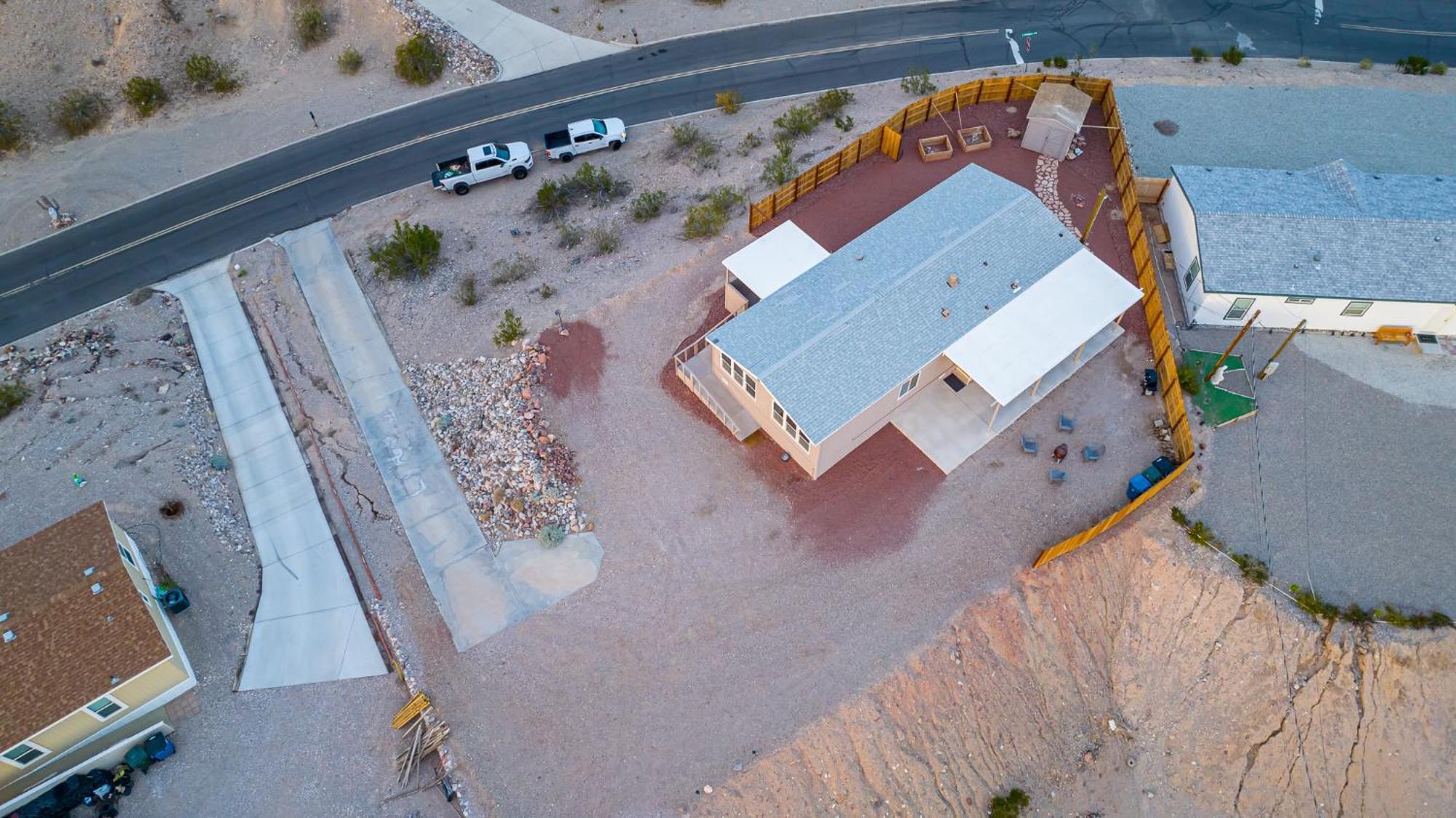 Magnificent & Tranquil Home, Mountain Views , 8 Mins To Casinos & River, Fire Pit, Bbq Bullhead City Exterior photo