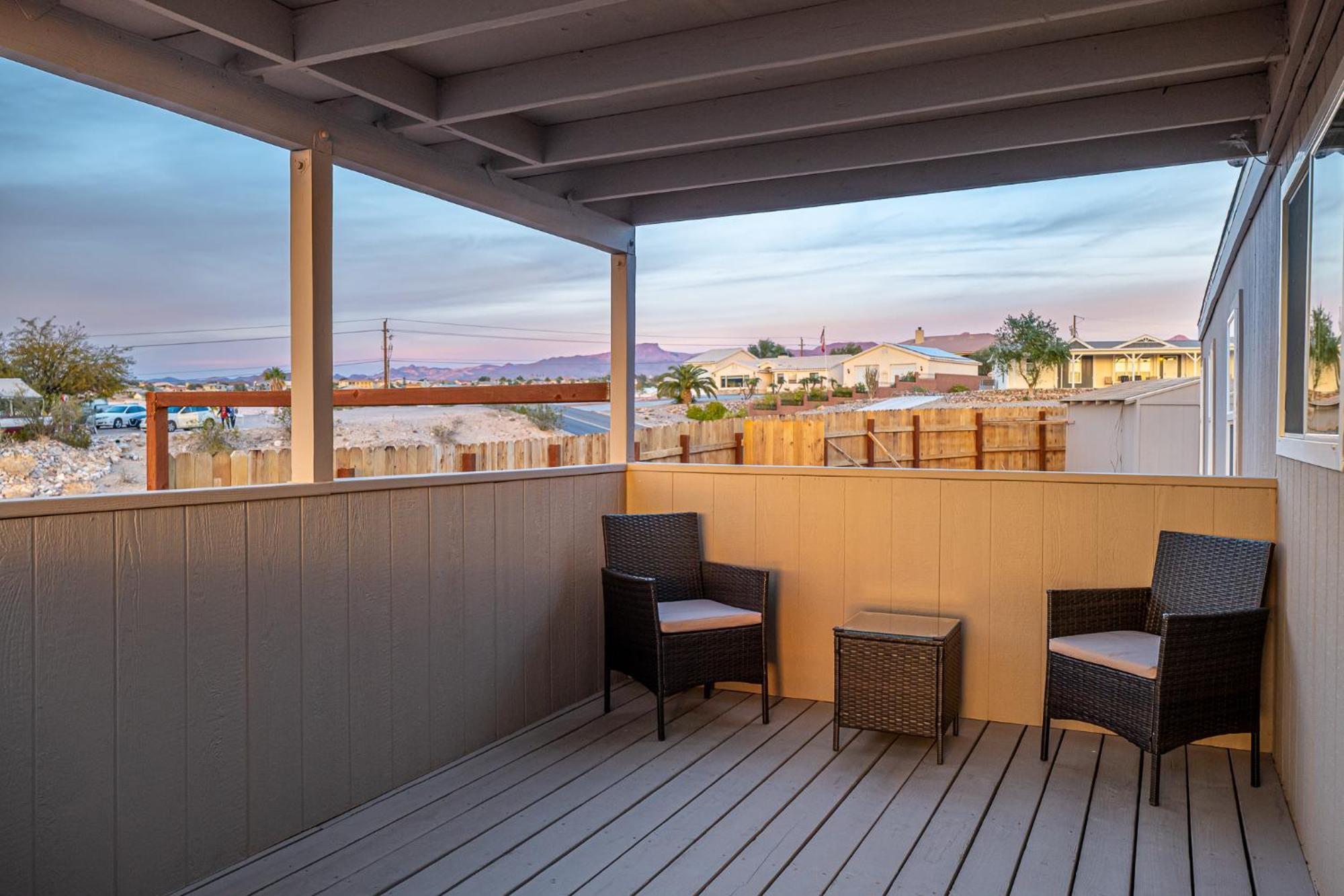 Magnificent & Tranquil Home, Mountain Views , 8 Mins To Casinos & River, Fire Pit, Bbq Bullhead City Exterior photo